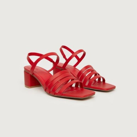 OAK + Fort Sandals - Picture 1 of 3